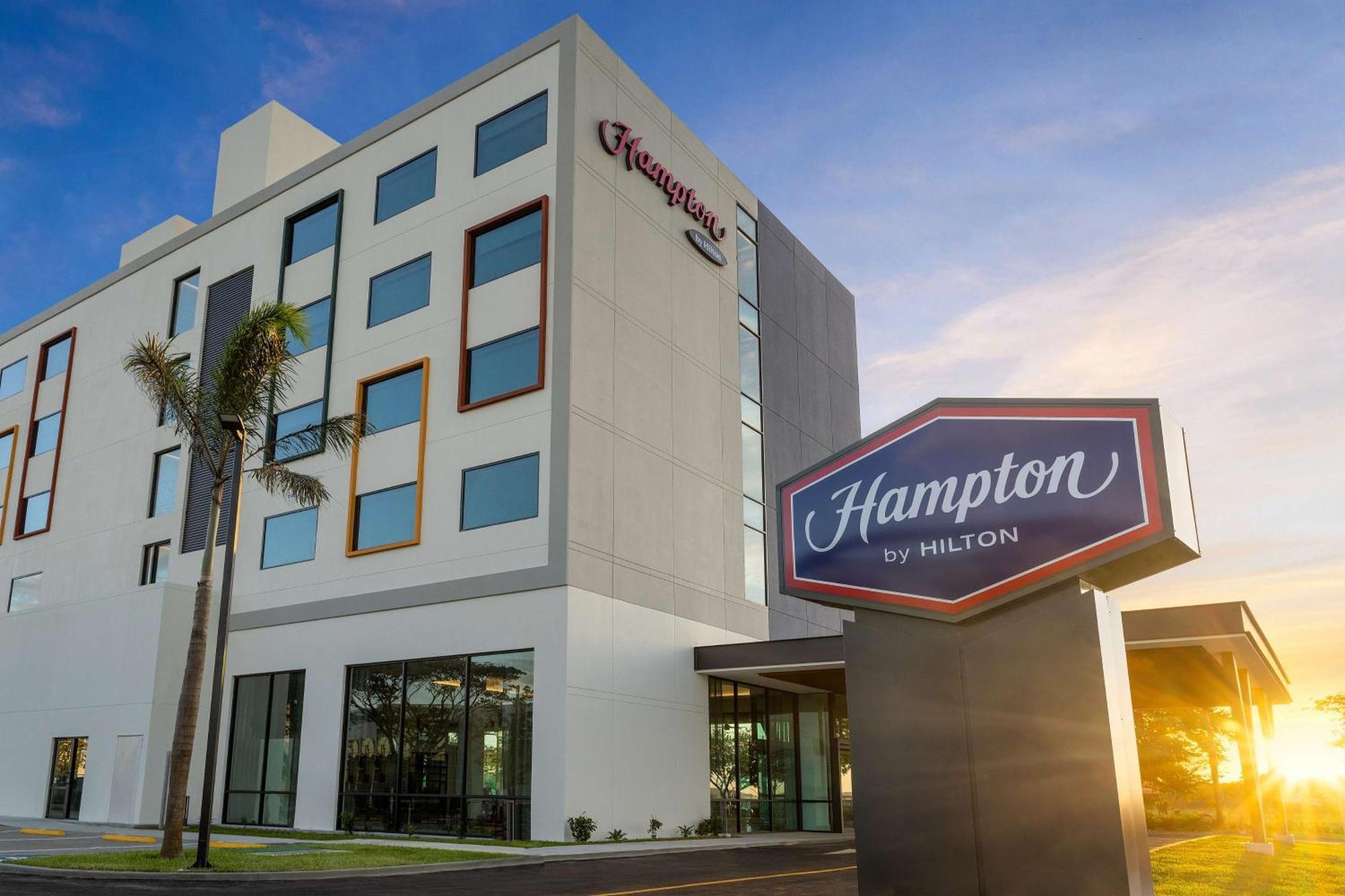 Hotel Hampton By Hilton Guanacaste Airport Liberia Esterno foto