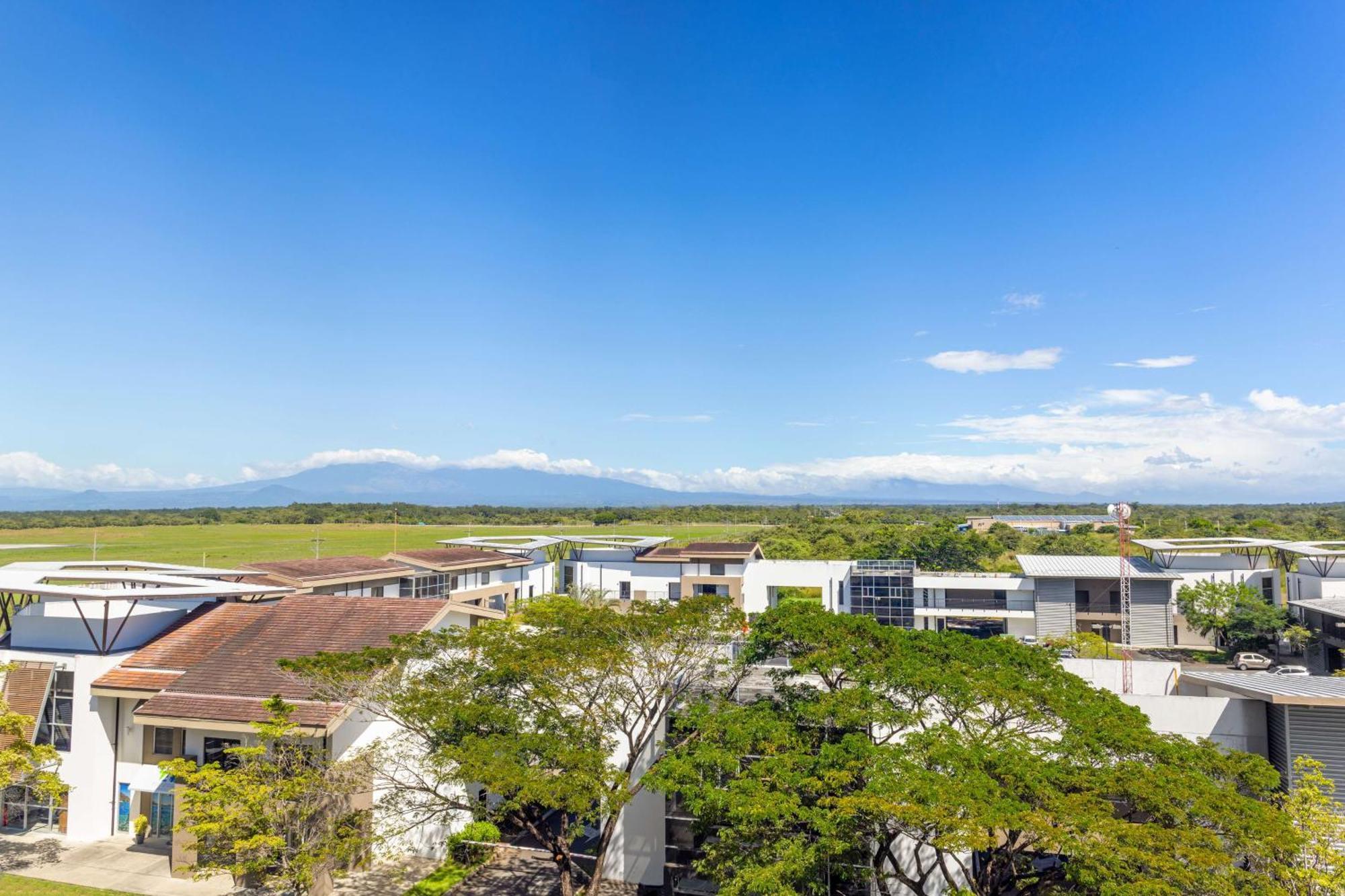 Hotel Hampton By Hilton Guanacaste Airport Liberia Esterno foto